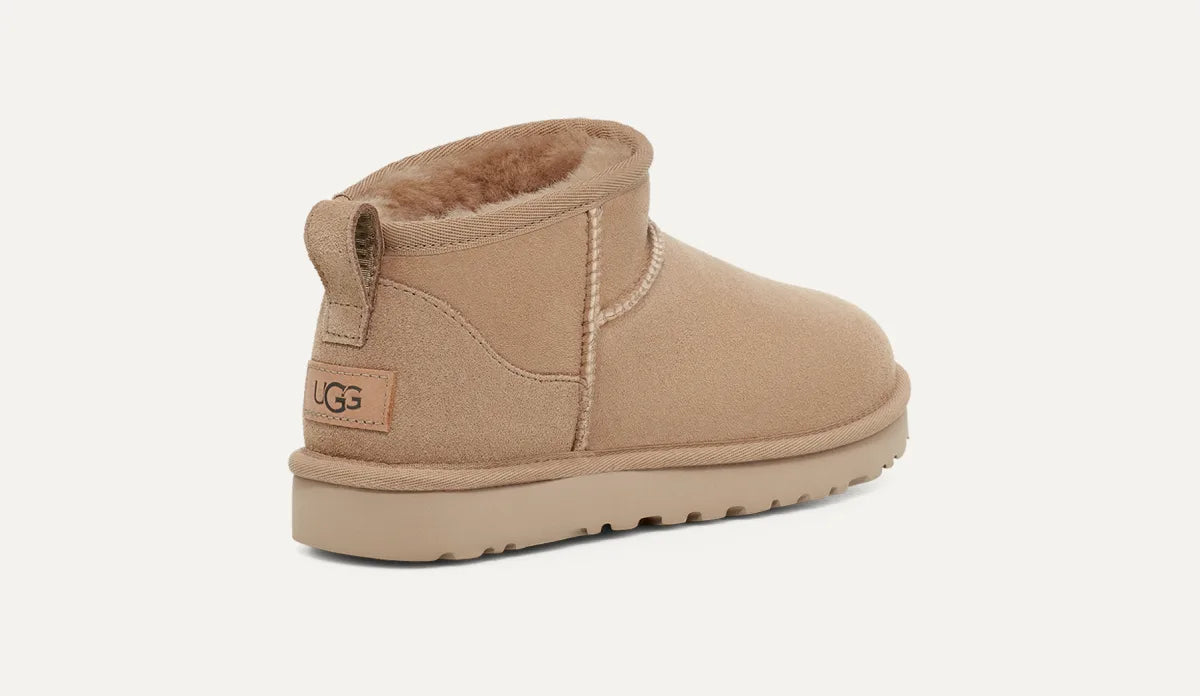 UGG CLASSIC ULTRA MINI SAND